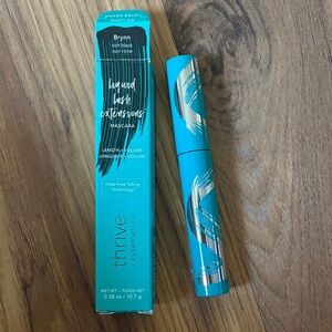 Thrive Cosmetics  Brynn High-Impact mascara